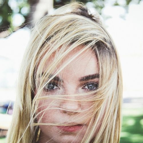 ESTATE, ODIO E AMORE! Goditi il meglio dell'estate avendo cura della salute dei tuoi capelli!