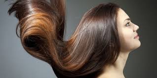 Quanto crescono i capelli?